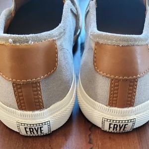 Frye sz 6 gray slip ons